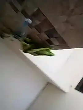 Chocolatinajet online show from April 11, 2026, 9:29 pm