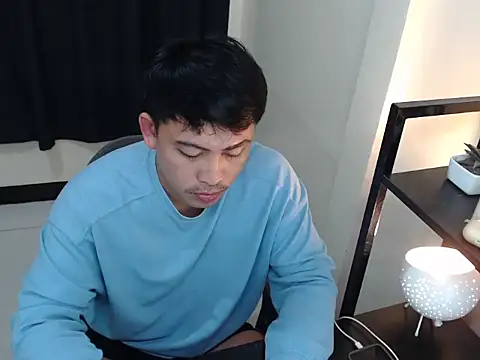 Snapshot of princeJayX chatting on October 28, 2025, 1:32 pm princeJayX online show from October 28, 2025, 1:32 pm