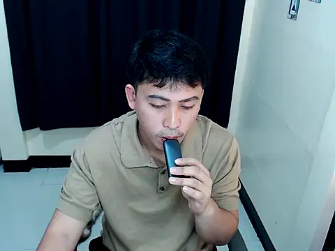 Snapshot of princeJayX chatting on October 16, 2025, 5:49 am princeJayX online show from October 16, 2025, 5:49 am