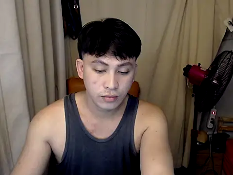 Snapshot of princeJayX chatting on May 17, 2026, 1:00 pm princeJayX online show from May 17, 2026, 1:00 pm