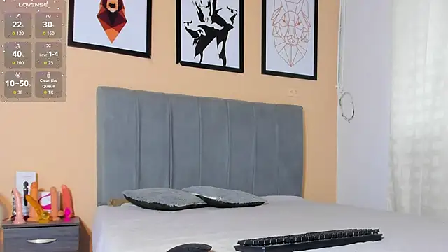 Snapshot of crystall06 chatting on October 29, 2025, 2:16 pm crystall06 online show from October 29, 2025, 2:16 pm