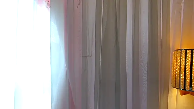 Snapshot of 3littleschoolteens chatting on September 21, 2025, 8:14 pm 3littleschoolteens online show from September 21, 2025, 8:14 pm