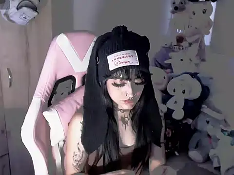 Snapshot of paulina_correa_ chatting on September 13, 2025, 11:54 am paulina correa online show from September 13, 2025, 11:54 am