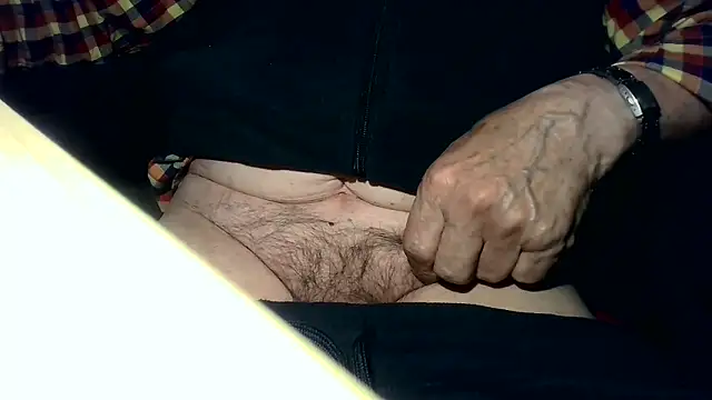 tachione2 online show from April 28, 2026, 8:13 pm