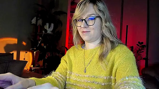 5 in one online show from December 4, 2024, 4:37 am
