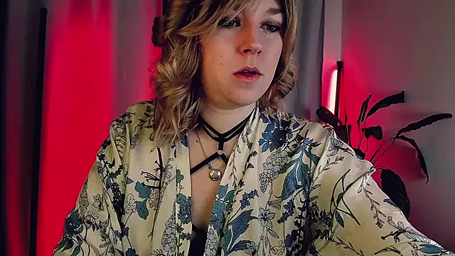 Snapshot of 5_in_one chatting on February 7, 2026, 4:09 am 5 in one online show from February 7, 2026, 4:09 am