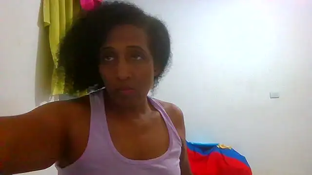 Snapshot of Aishamara chatting on September 26, 2025, 5:25 am Aishamara online show from September 26, 2025, 5:25 am