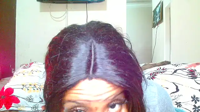 Ebonylovelyx online show from May 6, 2026, 2:15 am