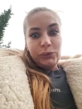 Keli Jessi online show from December 29, 2024, 1:17 pm