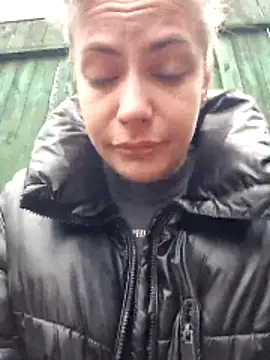 Snapshot of Keli_Jessi chatting on March 3, 2026, 1:29 pm Keli Jessi online show from March 3, 2026, 1:29 pm