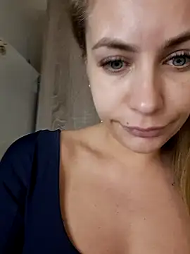 Keli Jessi online show from January 21, 2025, 5:09 pm
