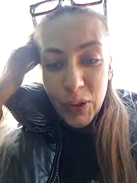 Keli Jessi online show from March 12, 2026, 12:31 pm