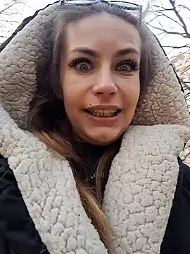 Keli Jessi online show from February 17, 2025, 1:22 pm