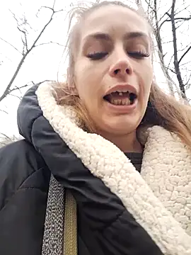 Keli Jessi online show from March 3, 2025, 1:45 pm