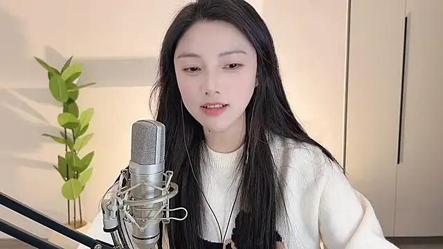 HaagenDazs  online show from February 21, 2025, 1:11 pm