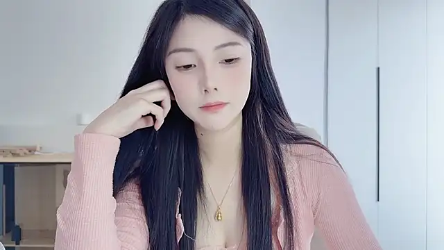 HaagenDazs  online show from February 24, 2026, 4:02 am