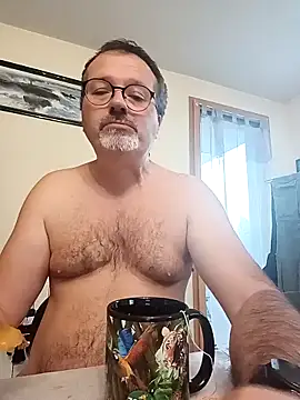 mike9473 online show from September 18, 2025, 5:32 am