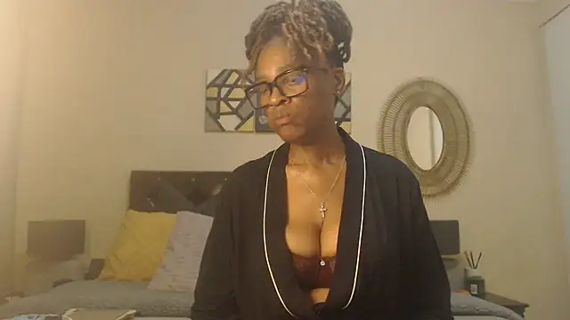 Creamyass22 online show from August 4, 2026, 4:44 pm