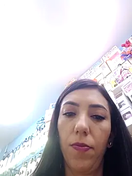 LunaZambrano online show from February 27, 2026, 5:02 pm