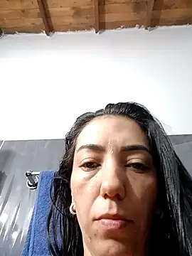 LunaZambrano online show from March 13, 2025, 3:39 pm