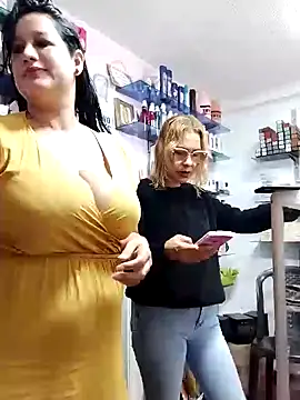 keilymadam online show from January 31, 2025, 4:17 pm