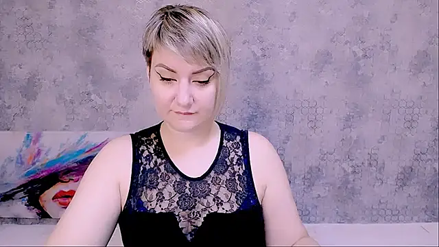 Snapshot of Djullia chatting on September 29, 2025, 5:47 am Djullia online show from September 29, 2025, 5:47 am