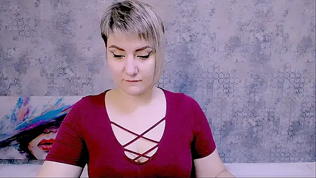 Snapshot of Djullia chatting on October 11, 2025, 5:08 am Djullia online show from October 11, 2025, 5:08 am