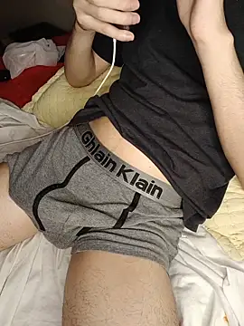 arabqueen online show from June 3, 2026, 11:44 am