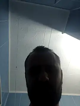 Snapshot of Govora chatting on December 31, 2024, 3:53 pm Govora online show from December 31, 2024, 3:53 pm