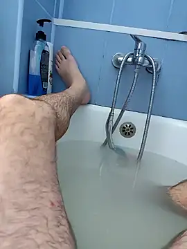 Snapshot of Govora chatting on March 7, 2025, 9:27 pm Govora online show from March 7, 2025, 9:27 pm