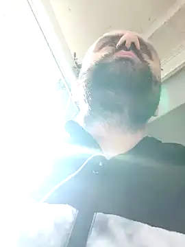 Snapshot of Govora chatting on January 28, 2025, 9:30 am Govora online show from January 28, 2025, 9:30 am