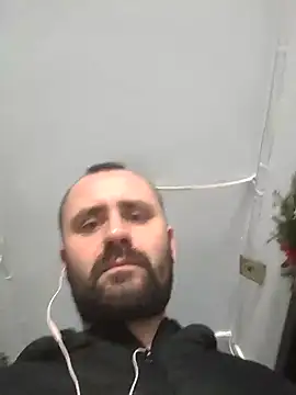 Snapshot of Govora chatting on January 29, 2025, 10:58 am Govora online show from January 29, 2025, 10:58 am