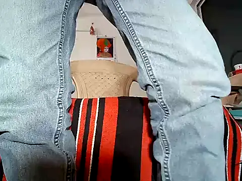 manan28 online show from November 8, 2025, 12:31 pm