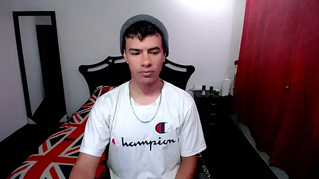 Snapshot of Deiby_casas chatting on March 4, 2025, 11:43 pm Deiby casas online show from March 4, 2025, 11:43 pm