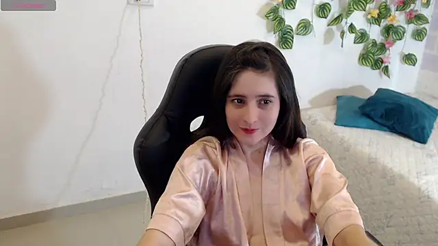 tania sweet   online show from February 24, 2025, 9:09 pm