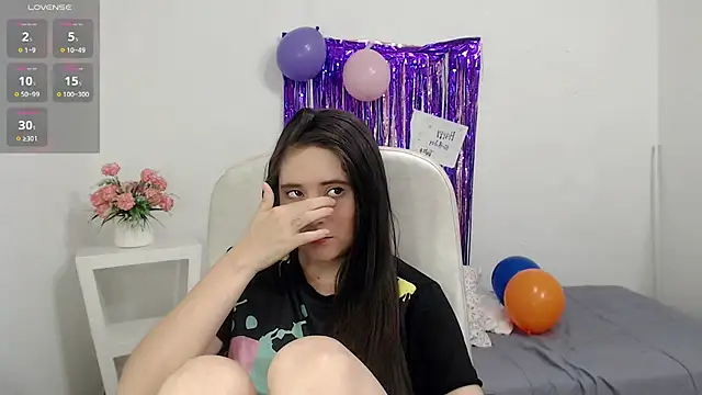 tania sweet   online show from April 21, 2026, 7:20 pm