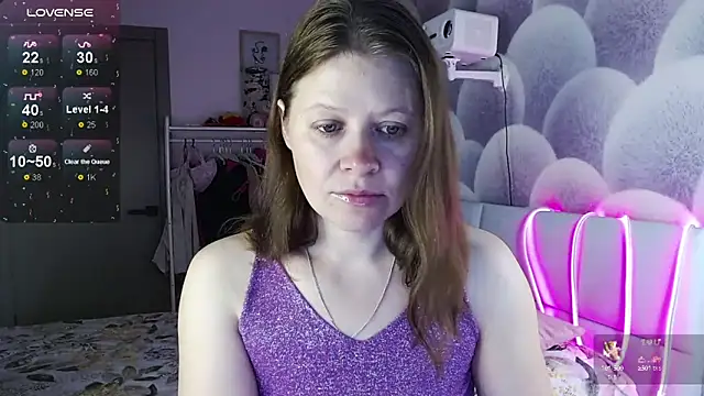 alekasamui online show from October 6, 2025, 10:21 pm