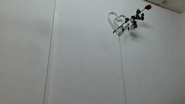 desirmiss1 online show from October 2, 2025, 6:50 am