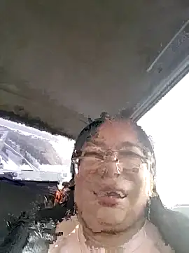 Snapshot of __valentina18 chatting on May 1, 2026, 11:48 am valentina18 online show from May 1, 2026, 11:48 am