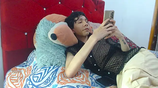 LAICK 01 online show from April 9, 2026, 6:19 am