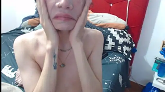 Snapshot of LAICK_01 chatting on October 27, 2025, 10:33 pm LAICK 01 online show from October 27, 2025, 10:33 pm