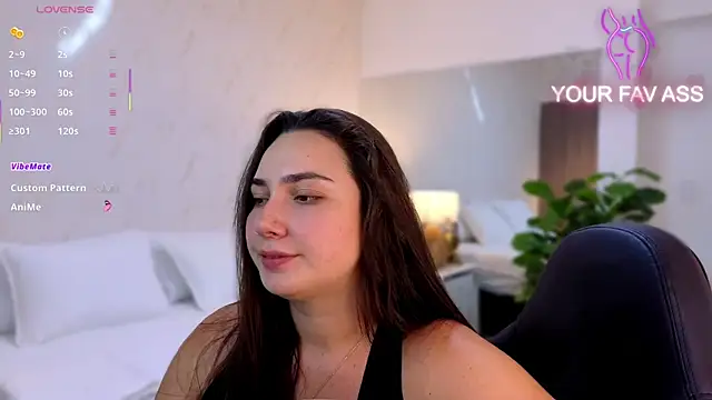 Snapshot of ava_blue chatting on September 24, 2025, 7:53 pm ava blue online show from September 24, 2025, 7:53 pm