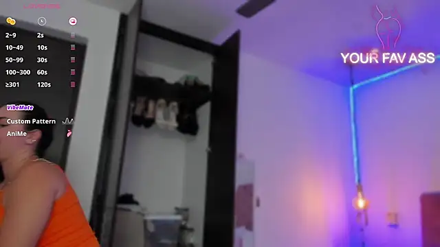 Snapshot of ava_blue chatting on February 23, 2025, 2:07 am ava blue online show from February 23, 2025, 2:07 am