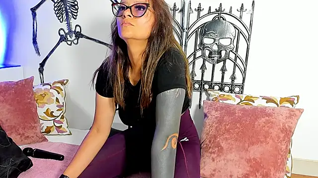 Snapshot of beauti_wild25 chatting on September 30, 2025, 7:20 pm beauti wild25 online show from September 30, 2025, 7:20 pm