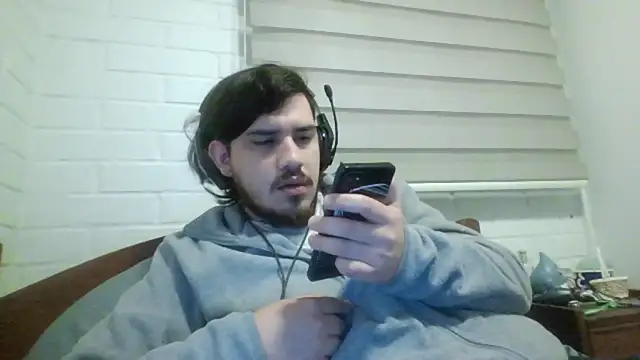 hung weeb online show from June 16, 2026, 2:33 am
