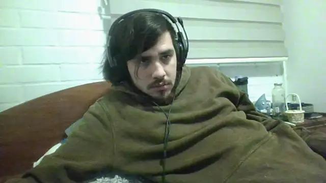 hung weeb online show from June 24, 2026, 2:32 am