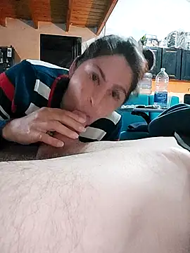 Snapshot of Sasy06 chatting on October 29, 2025, 12:31 am Sasy06 online show from October 29, 2025, 12:31 am