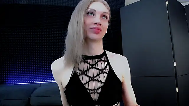 Snapshot of Hardy_Green chatting on September 20, 2025, 4:17 am Hardy Green online show from September 20, 2025, 4:17 am