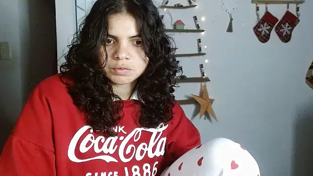 Snapshot of Nikkykora15 chatting on November 29, 2025, 1:06 am Nikkykora15 online show from November 29, 2025, 1:06 am