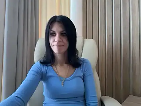 InjaAtHome online show from October 25, 2025, 8:24 am